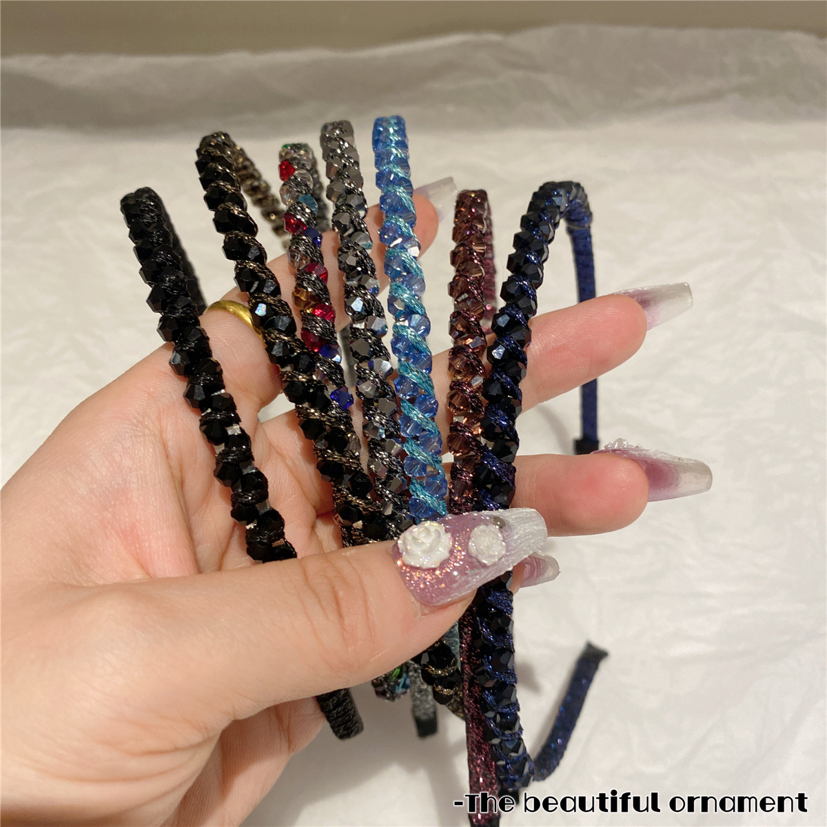 Korean Crystal Bezel Headwear  - Event Suppliers 评论和价格